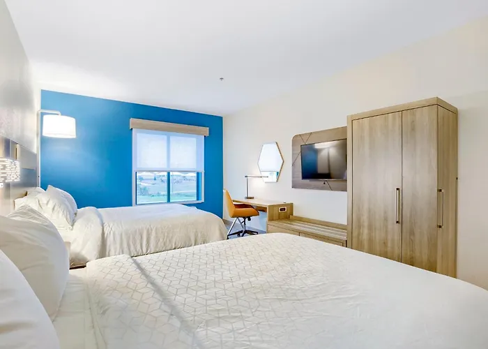 Holiday Inn Express - Gulfport Beach By Ihg