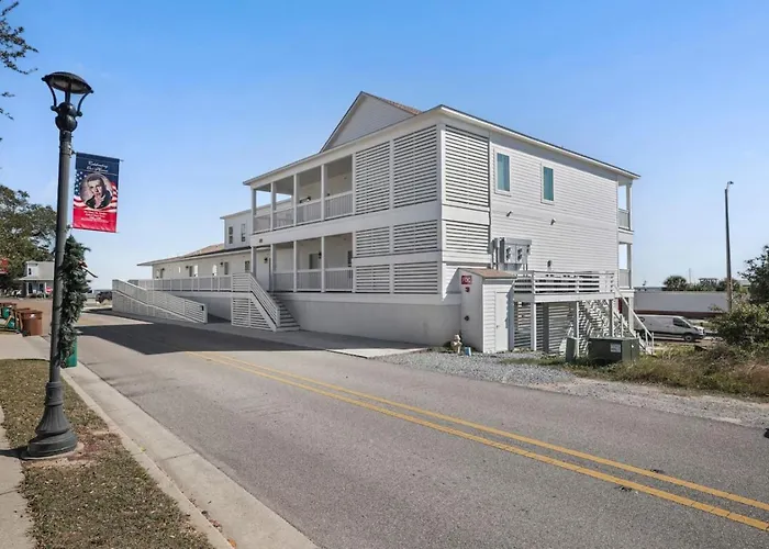 Mississippi Gulf Coast Basecamp-Central Location